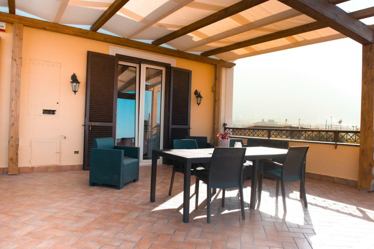 Villa Lucia Terrazza Panoramica Castellammare di Stabia Exterior foto